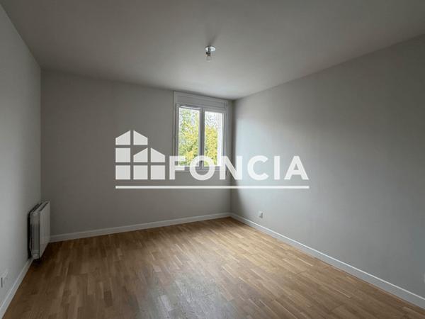 Location Appartement 4 pièces 86.13 m² - 9 RUE DU PETIT BOUILLON Chartres 28000
