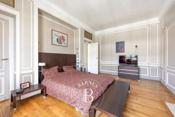 Paris 16ème, Appartement 4 Chambres -  203 m² à vendre