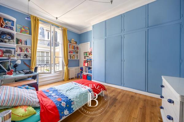 Paris 16ème, Appartement 4 Chambres -  203 m² à vendre