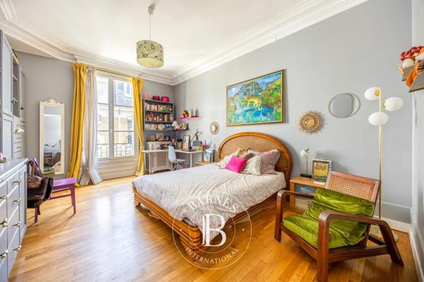 Paris 16ème, Appartement 4 Chambres -  203 m² à vendre