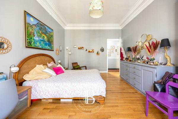 Paris 16ème, Appartement 4 Chambres -  203 m² à vendre