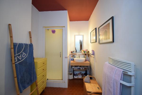 Carpentras (84200) Bel Appartement de 100m2 VENDU LIBRE!!!