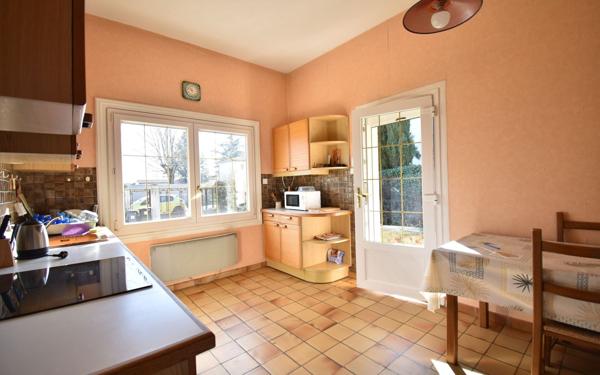 Maison à vendre    5 pièces •  Meximieux