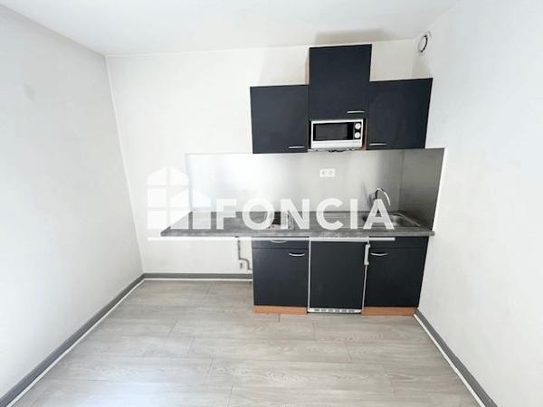Location Appartement 2 pièces 37.88 m² - 2 RUE BOURGNEUF Saint-etienne 42000