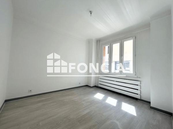 Location Appartement 2 pièces 37.88 m² - 2 RUE BOURGNEUF Saint-etienne 42000