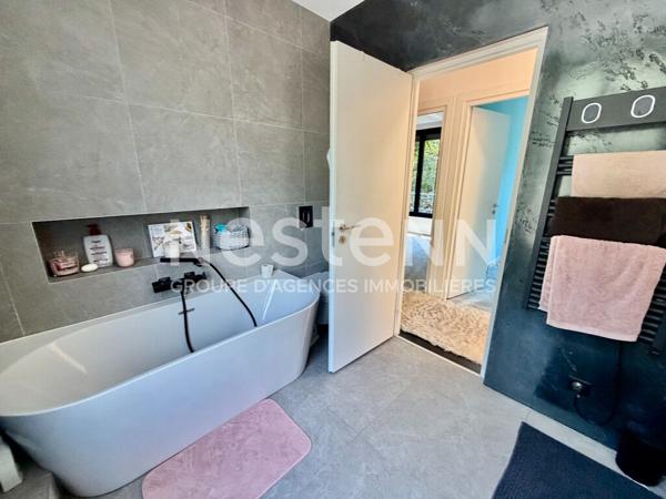 Maison haut de gamme de 128 m2 habitable avec jardin et terrasse de 100 m2