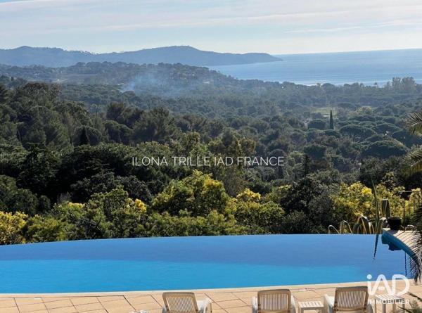 Maison à vendre 5 pièces 206 m² Cavalaire-sur-Mer