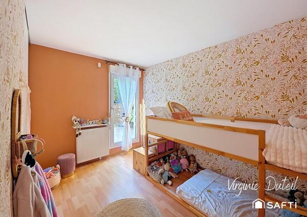 Appartement 4 pièces – 3 chambres – 70 m² avec box fermé, terrasse et extérieur de plus de 100 m2