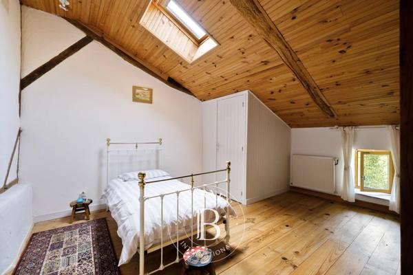 Amou, Propriété 5 Chambres -  287 m² à vendre