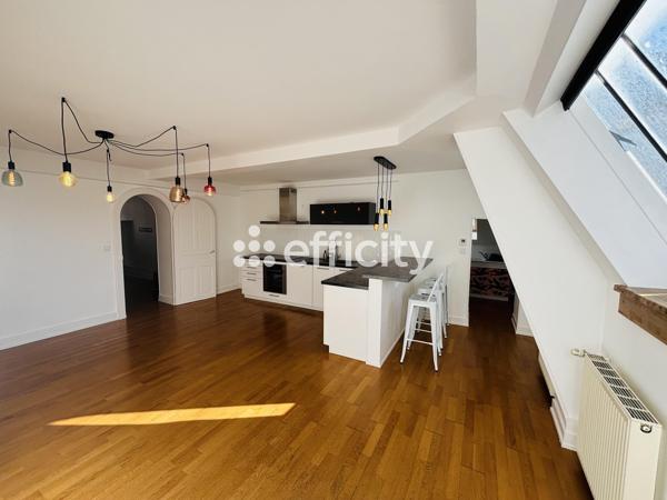 Appartement
         3 pièces
        - 90 m² 329 000 € *