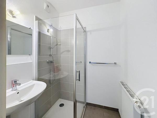 Maison à vendre  5 pièces - 89,22 m 2   GUJAN MESTRAS  - 33