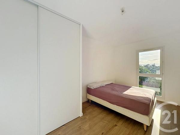 Maison à vendre  5 pièces - 89,22 m 2   GUJAN MESTRAS  - 33