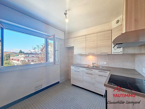 Ville-la-Grand (74100) T2 45 m² avec 2 balcons sans vis-à-vis, cave et garage – proche Genève