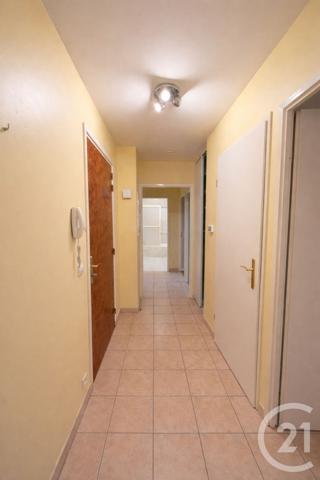 Appartement F3 à vendre  3 pièces - 57 m2 TRAPPES - 78
