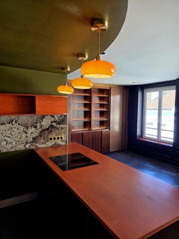 Appartement à SAINT-ETIENNE, 42100 - 6 pièces 92m²