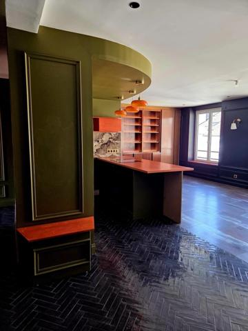 Appartement à SAINT-ETIENNE, 42100 - 6 pièces 92m²