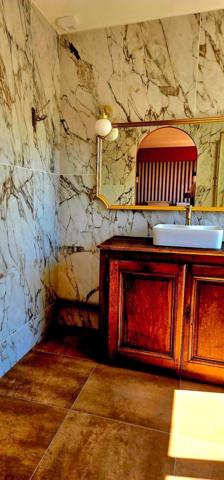 Appartement à SAINT-ETIENNE, 42100 - 6 pièces 92m²