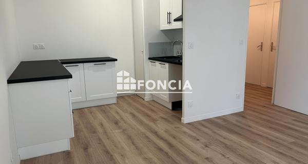 Location Studio 30.95 m² - Orléans 45000