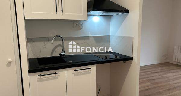 Location Studio 30.95 m² - Orléans 45000