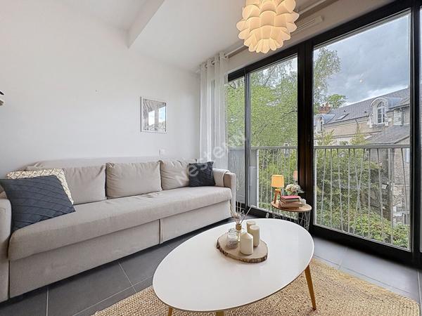 TOURS CHRIST ROI - Studio de 28 m2 -