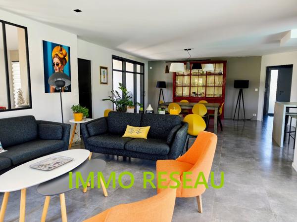 Maison contemporaine à LE FENOUILLER (85800)