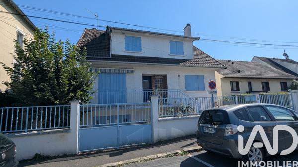 Maison à vendre 6 pièces 202 m² Ris-Orangis