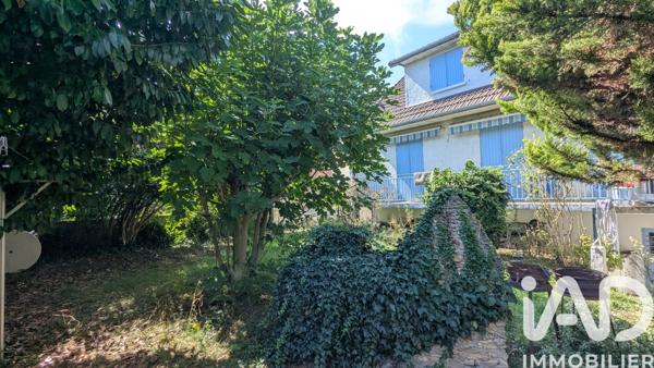 Maison à vendre 6 pièces 202 m² Ris-Orangis