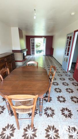 Maison à vendre 6 pièces 202 m² Ris-Orangis