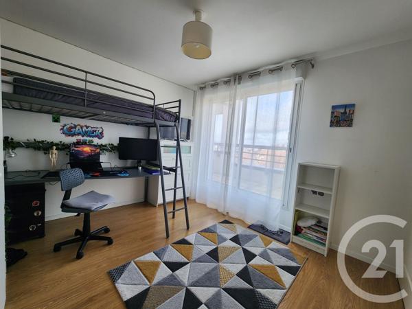 Appartement F3 à vendre  3 pièces - 75,89 m2 COMPIEGNE - 60