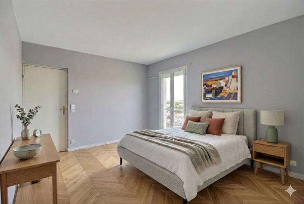 APPARTEMENT TYPE 2 APERÇU MER / BOX