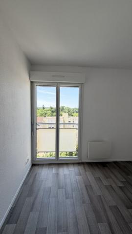 APPARTEMENT F2 AVEC BALCON PARC SAINTE MARIE