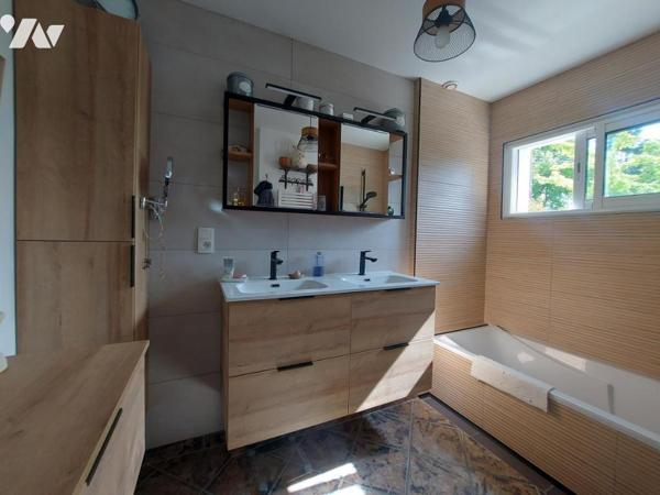 Maison env. 140m² sur sur parcelle de 1016m² 