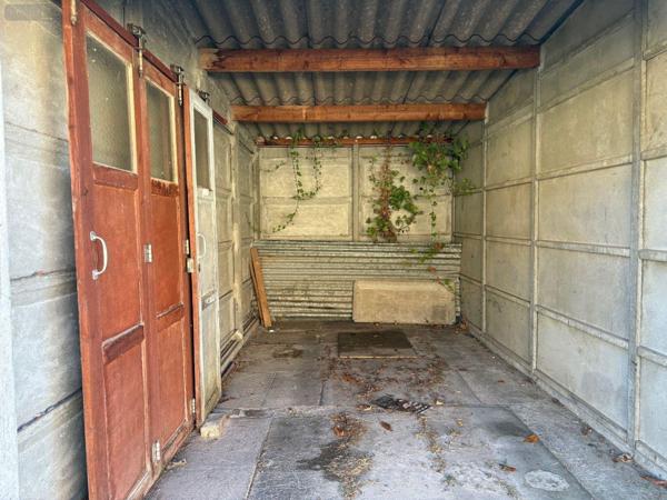 Garage - Parking à vendre à Salbris dans le Loir-et-Cher (41300), ref : 044/2029