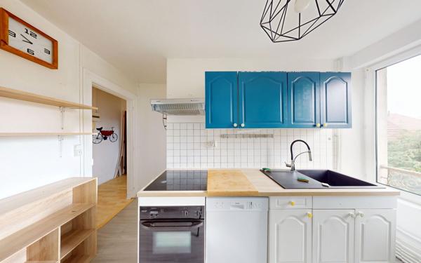 Appartement à vendre    3 pièces • 74 m2 Belfort