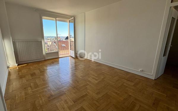 Appartement à louer    4 pièces •  Limoges