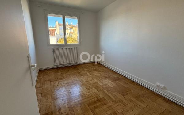 Appartement à louer    4 pièces •  Limoges