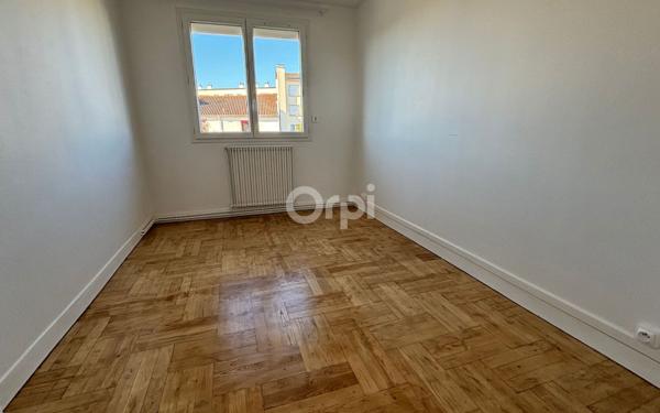 Appartement à louer    4 pièces •  Limoges