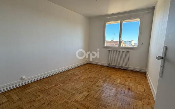 Appartement à louer    4 pièces •  Limoges