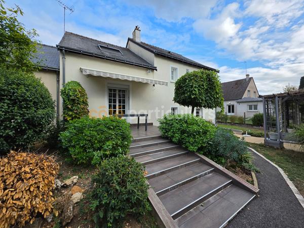 Vente
                Maison143 m² - 7 Pièces -
                    JOUE LES TOURS (37300)