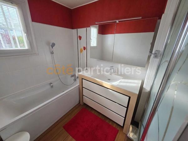 Vente
                Maison143 m² - 7 Pièces -
                    JOUE LES TOURS (37300)