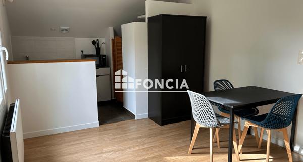 Location Studio meublé 19.24 m² - Orléans 45000