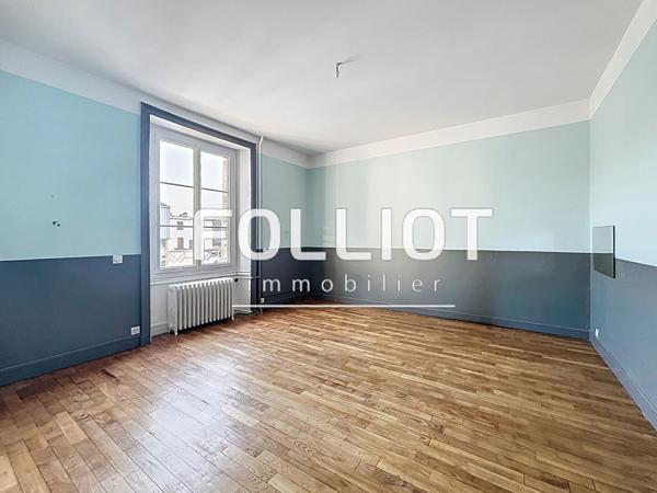 Maison St Lo 9 pièce(s)