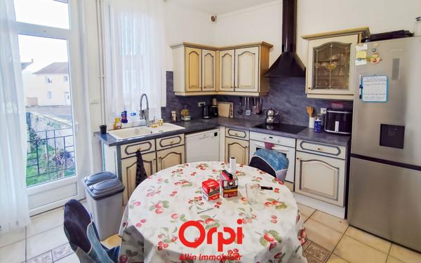 Maison à vendre    5 pièces •  Montluçon