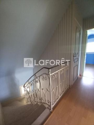 Achat maison près de GUINGAMP - 9 pièce(s) - 157 m² - 291 000 €