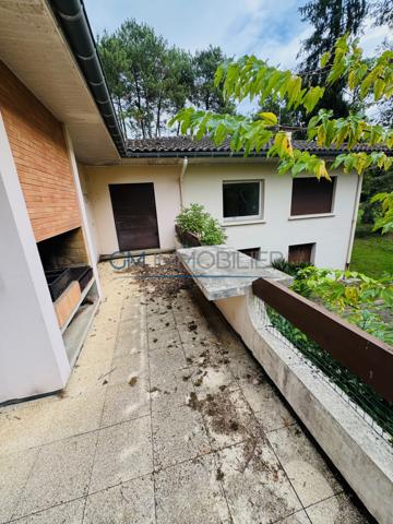 Mont-de-Marsan – Demeure d’architecte des années 60 avec jardin arboré