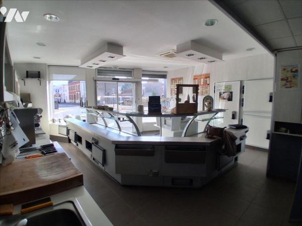 Bohain en vermandois - centre ville -immeuble commercial