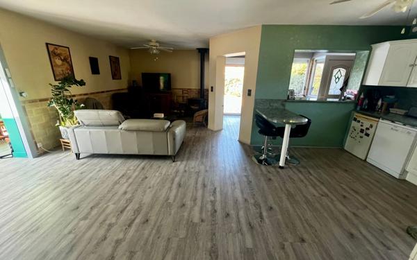 Maison à vendre    4 pièces •  Meschers-sur-Gironde