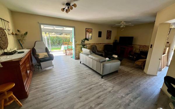 Maison à vendre    4 pièces •  Meschers-sur-Gironde