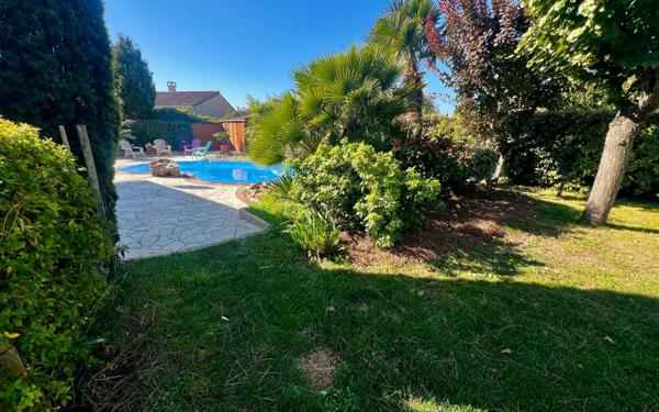 Maison à vendre    4 pièces •  Meschers-sur-Gironde