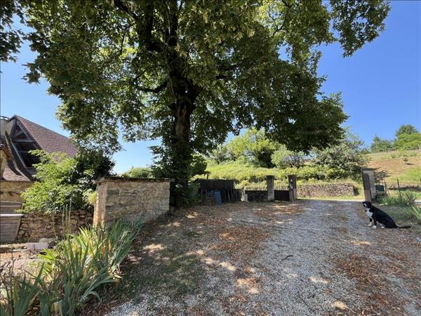 Maison à louer |  Preyssac-d'Excideuil |  3 pièces | 81 m²